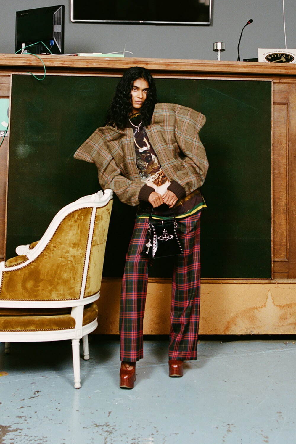 ヴィヴィアン・ウエストウッド(Vivienne Westwood) 2022-23年秋冬 