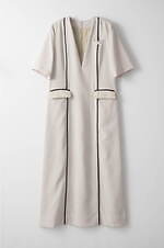 ミューラル“花の優雅な佇まい”を表現した刺繍レースブラウス＆スカートなど、渋谷では試着会を開催｜写真71