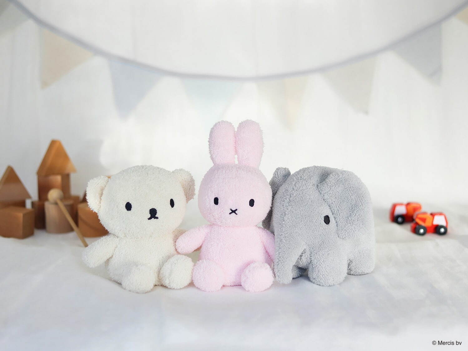 左から)Boris Bear Terry、Miffy Terry、Elephant Terry 各2,640円