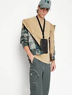 A|X アルマーニ エクスチェンジ"迷彩"柄メンズジャケット、深みグリーン×ベージュのリバーシブル｜写真7