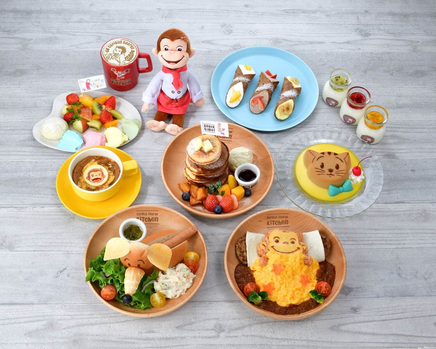 「おさるのジョージ」初のダイニングカフェが東京ソラマチに、オリジナルグッズも販売｜写真1