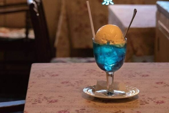 本屋(書店)｜書籍『東京の喫茶店』本格珈琲が味わえる喫茶店カタログ、下町の名喫茶看板メニューを紹介