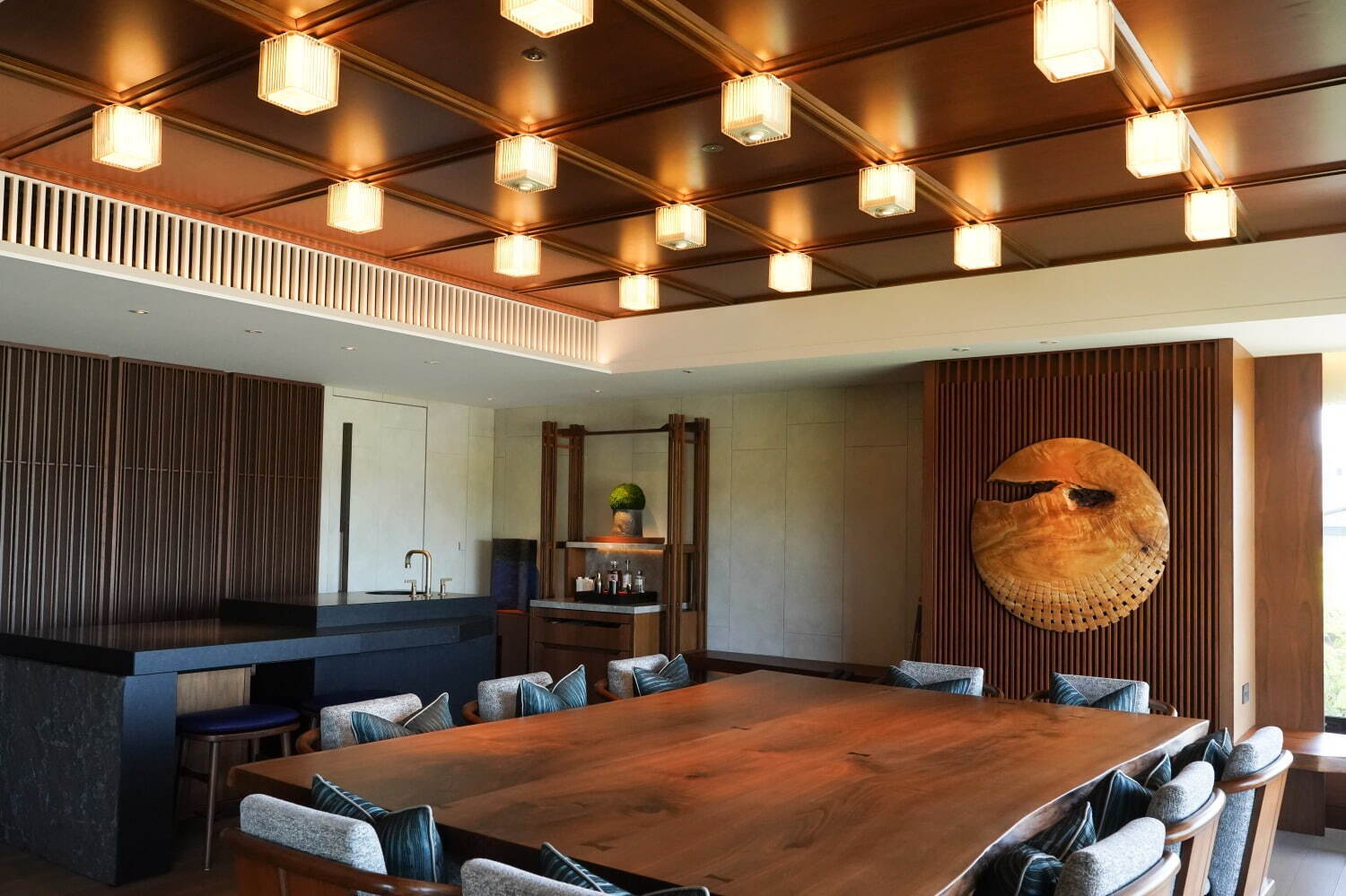 京都「ホテル ザ ミツイ キョウト」宿泊記、“和風モダン”客室から天然温泉プール・グルメ体験など網羅｜写真53