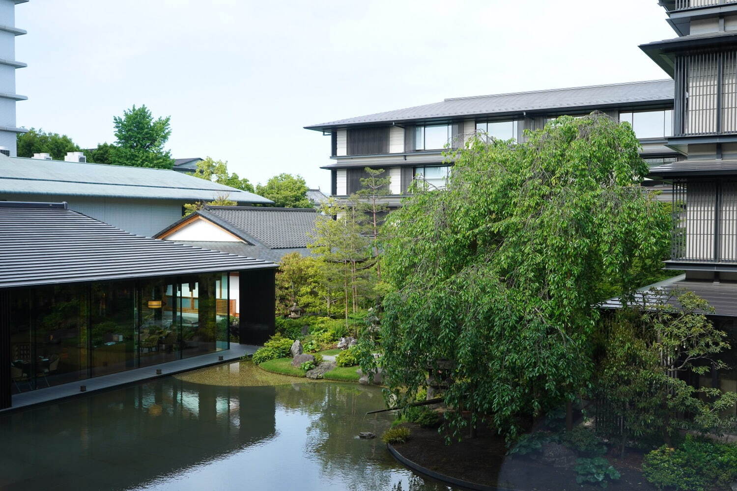 京都「ホテル ザ ミツイ キョウト」宿泊記、“和風モダン”客室から天然温泉プール・グルメ体験など網羅｜写真38