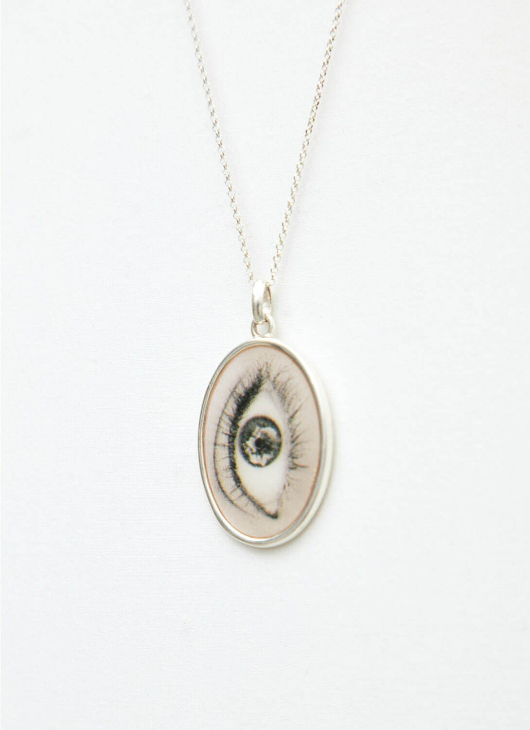 EYE PENDANT NECKLACE 25,300円