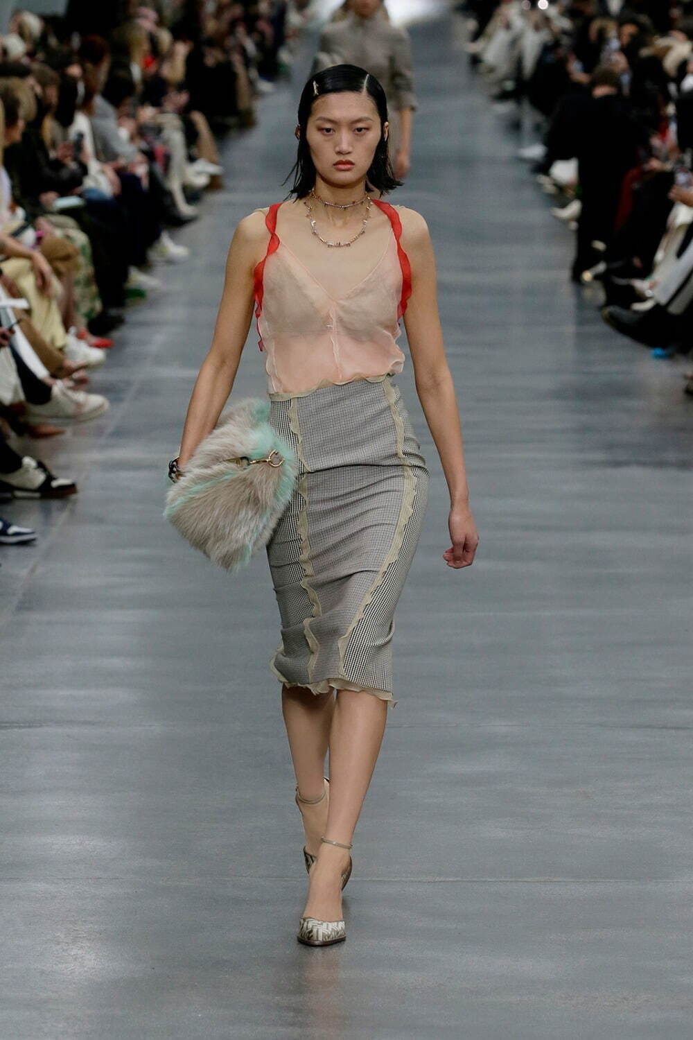 フェンディ(FENDI) 2022-23年秋冬ウィメンズコレクション