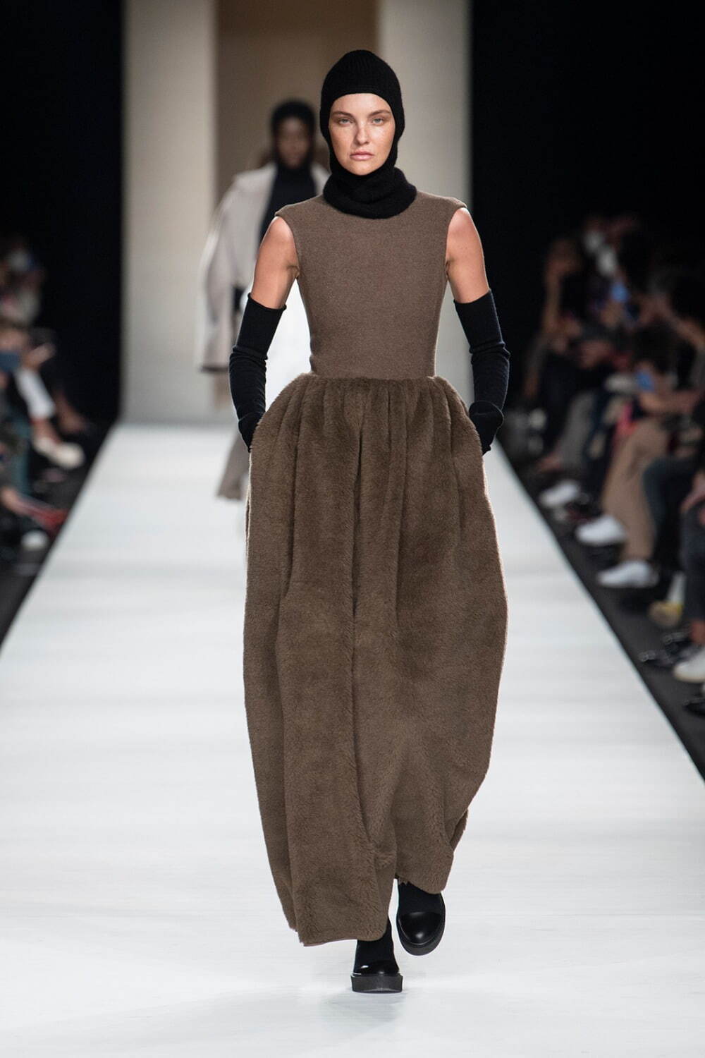 マックスマーラ(Max Mara) 2022-23年秋冬ウィメンズコレクション  - 写真1