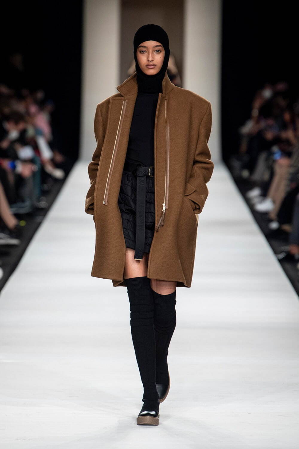 マックスマーラ(Max Mara) 2022-23年秋冬ウィメンズコレクション マックスマーラ(Max Mara) 2022-23年秋冬ウィメンズコレクション