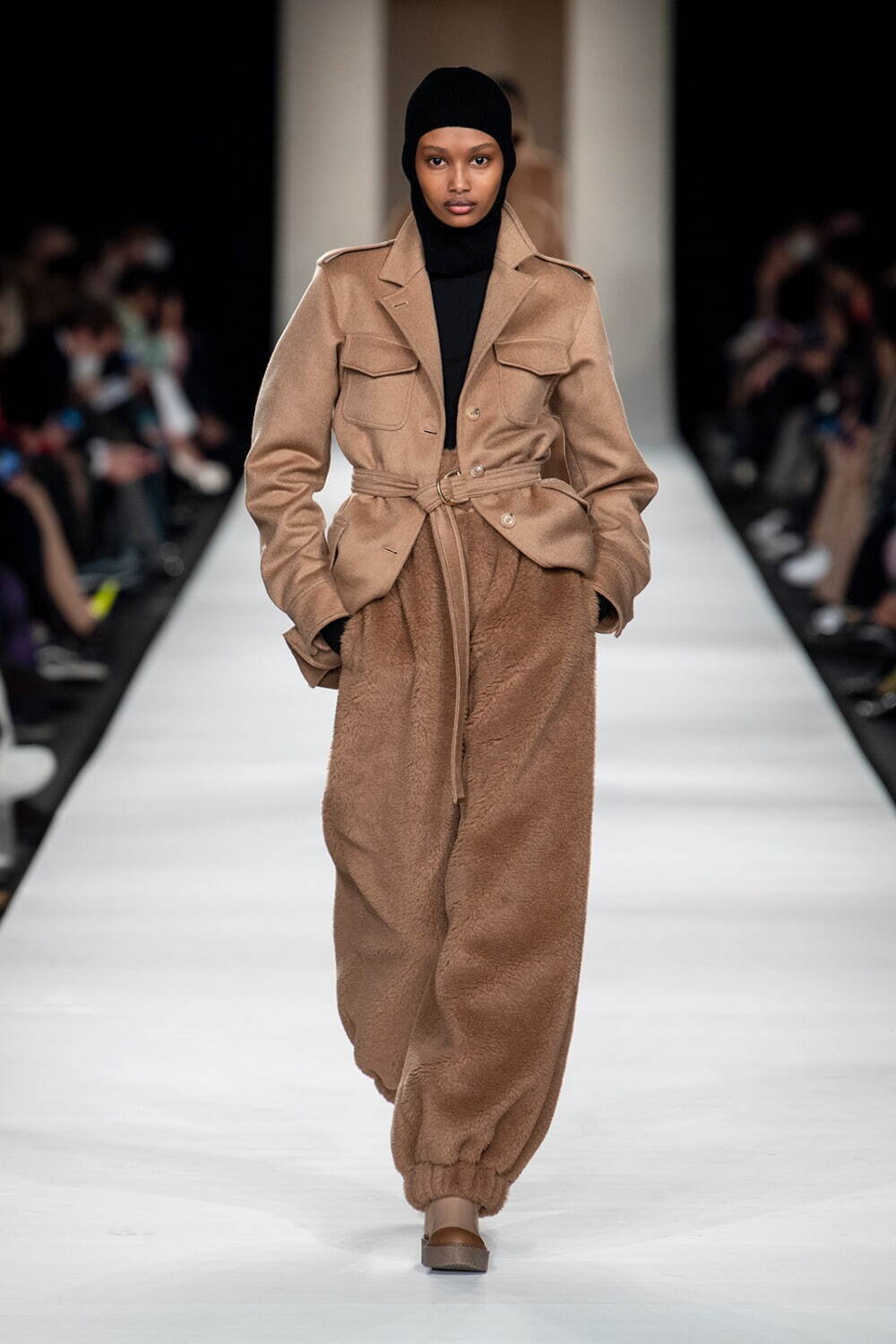 マックスマーラ(Max Mara) 2022-23年秋冬ウィメンズコレクション