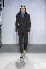 エムエム6 メゾン マルジェラ 2022-23年秋冬コレクション - 着ることで完成する服｜写真34