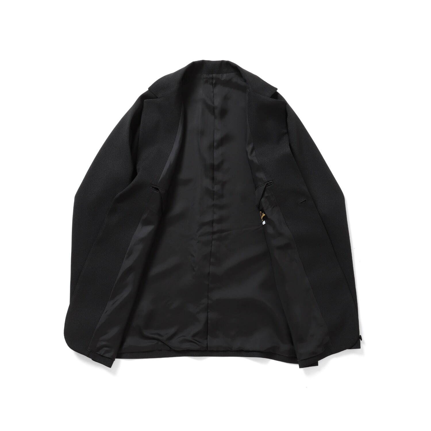 ニードルズのビームス別注マイルスジャケット＆パンツ、ブラックを基調に“パープル”の蝶刺繍｜写真2