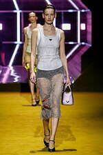 プラダ 2022-23年秋冬ウィメンズコレクション - 日常の価値、人生の記憶を見つめて｜写真5