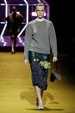 プラダ 2022-23年秋冬ウィメンズコレクション - 日常の価値、人生の記憶を見つめて｜写真42