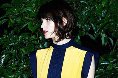 スクール｜シーバイクロエ 2014年春コレクション - チャーミングなロンドンガールがパリを探索！