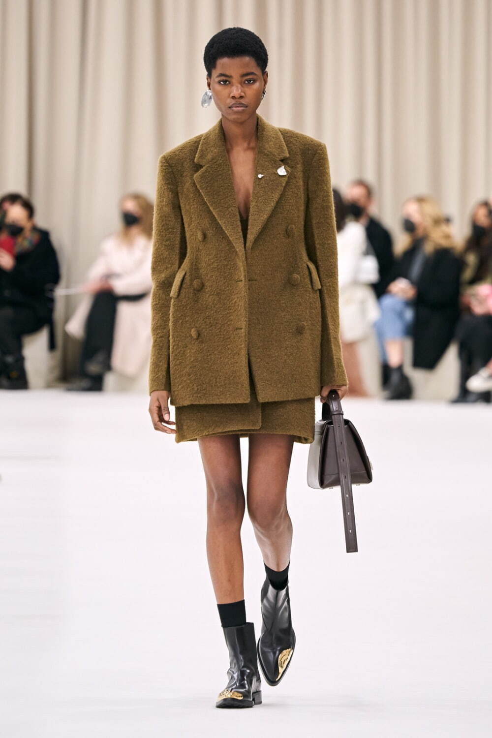 ジル サンダー(JIL SANDER) 2022-23年秋冬ウィメンズコレクション ファッションプレス