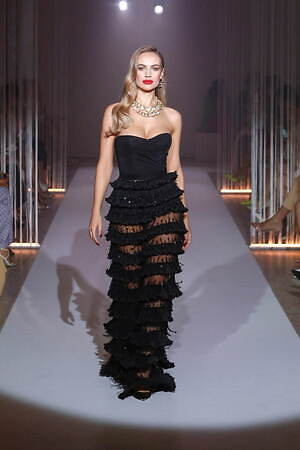 エリザベッタ フランキ(ELISABETTA FRANCHI) 2022-23年秋冬ウィメンズコレクション  - 写真9