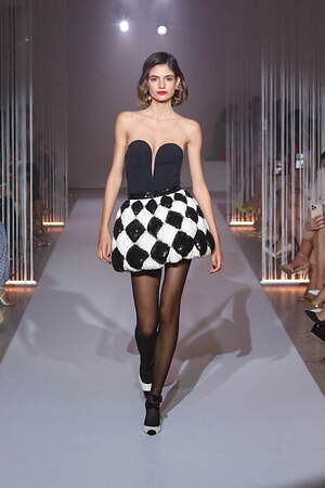 エリザベッタ フランキ(ELISABETTA FRANCHI) 2022-23年秋冬ウィメンズコレクション  - 写真29