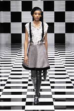 エンポリオ アルマーニ 2022年秋冬コレクション - 軽快なる色彩の律動｜写真22