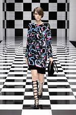 エンポリオ アルマーニ 2022年秋冬コレクション - 軽快なる色彩の律動｜写真36