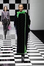 エンポリオ アルマーニ 2022年秋冬コレクション - 軽快なる色彩の律動｜写真59