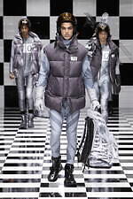 エンポリオ アルマーニ 2022年秋冬コレクション - 軽快なる色彩の律動｜写真76