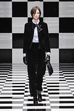 エンポリオ アルマーニ 2022年秋冬コレクション - 軽快なる色彩の律動｜写真81