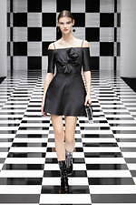 エンポリオ アルマーニ 2022年秋冬コレクション - 軽快なる色彩の律動｜写真94