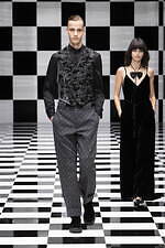 エンポリオ アルマーニ 2022年秋冬コレクション - 軽快なる色彩の律動｜写真115