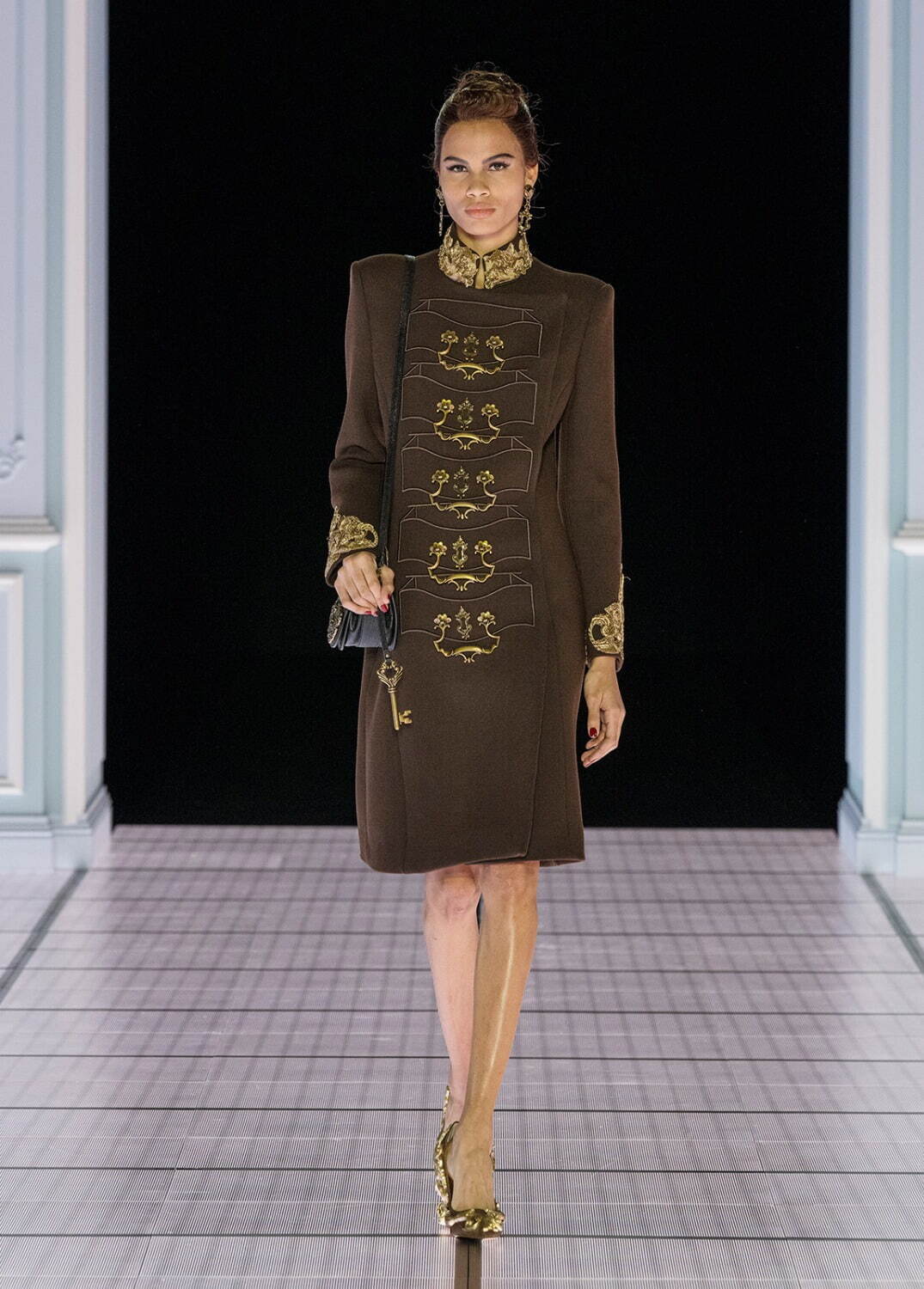 モスキーノ(MOSCHINO) 2022-23年秋冬ウィメンズコレクション ...