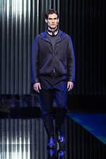 ジョルジオ アルマーニ 2022年秋冬コレクション - 波打つきらめき｜写真26