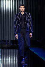 ジョルジオ アルマーニ 2022年秋冬コレクション - 波打つきらめき｜写真27