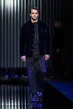 ジョルジオ アルマーニ 2022年秋冬コレクション - 波打つきらめき｜写真36