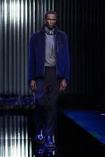 ジョルジオ アルマーニ 2022年秋冬コレクション - 波打つきらめき｜写真41