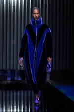 ジョルジオ アルマーニ 2022年秋冬コレクション - 波打つきらめき｜写真43