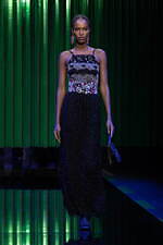 ジョルジオ アルマーニ 2022年秋冬コレクション - 波打つきらめき｜写真89