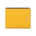 人気ブランドメンズ財布【2024年冬】プラダやロエベのコンパクトな二つ折り＆三つ折り財布など新作｜写真1