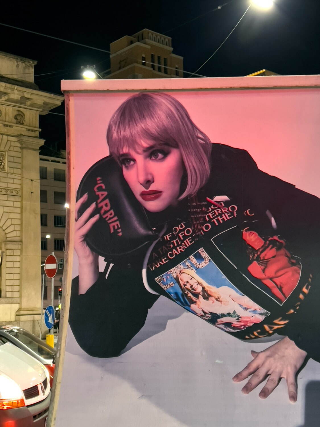 ジェイ ダブリュー アンダーソン(JW Anderson) 2022-23年秋冬ウィメンズコレクション ファッションプレス
