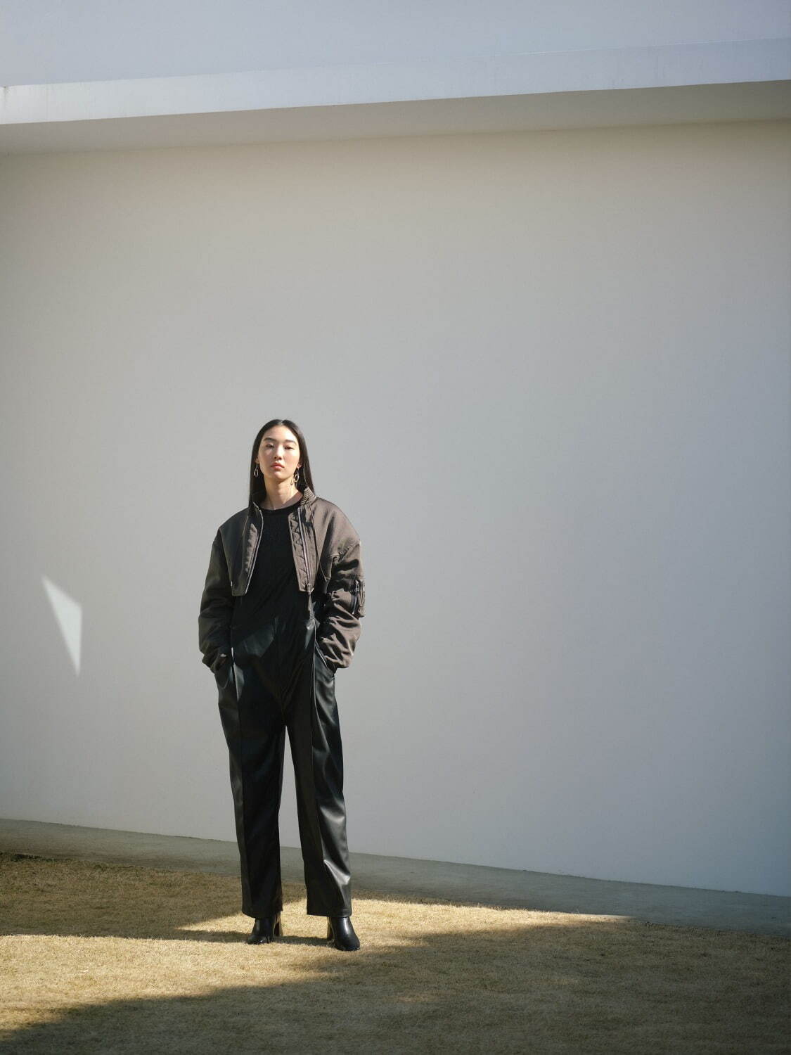 ランブルレッド(RUMBLE RED) 2022-23年秋冬ウィメンズコレクション  - 写真5