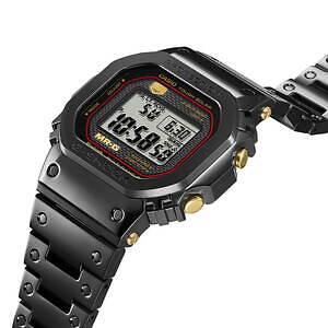 G-SHOCK腕時計「MR-G」に初代角形デザインの新作、熟練の研磨×先端素材 