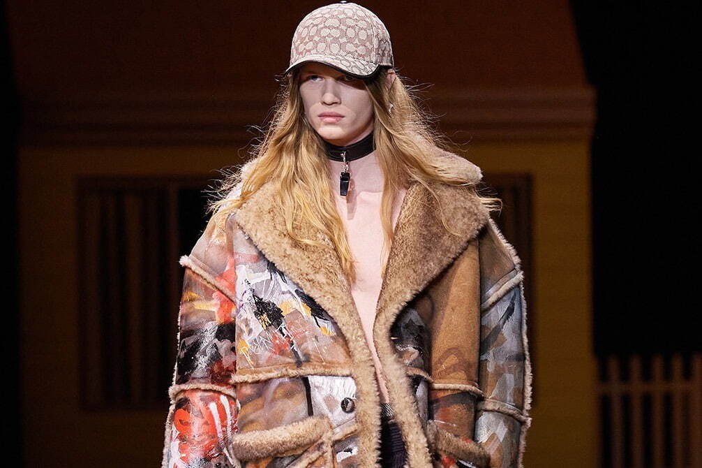 2022-23年秋冬ニューヨークコレクション｜コーチ 2022年秋コレクション - ノスタルジーと現代性が交わる、空想の街を描く