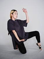 ウジョー×ダンスキンの22年春夏新作、半袖＆長袖の2WAYで使える“ピーチカラー”シャツなど｜写真25