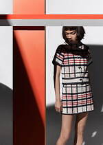 【DIOR直営】セール!22SS チェック ニット バージャケット 写真3/10|ディオールの新作ニットジャケット、ブラック×レッド