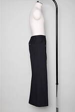 ラングラー×シンヤコヅカのワイドフレアパンツ、“スリーピングウェア”着想のリラックスした着心地｜写真2