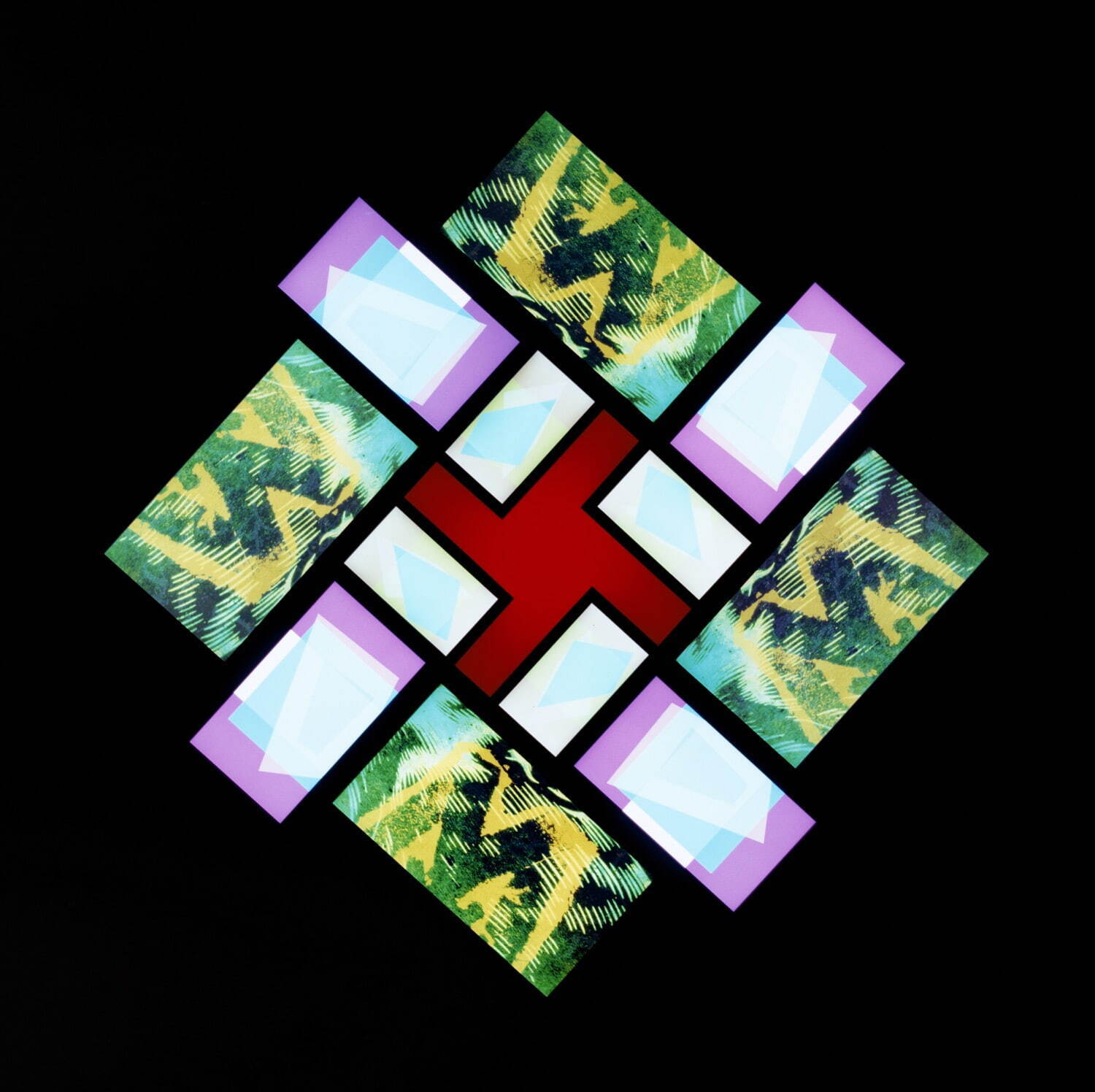 ブライアン・イーノ《77 ミリオン・ペインティングス》［展示イメージ］