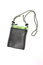 ニコアンドのニューバランス別注ユニセックススニーカー、鮮やか“ケリーグリーン”をアクセントに｜写真4