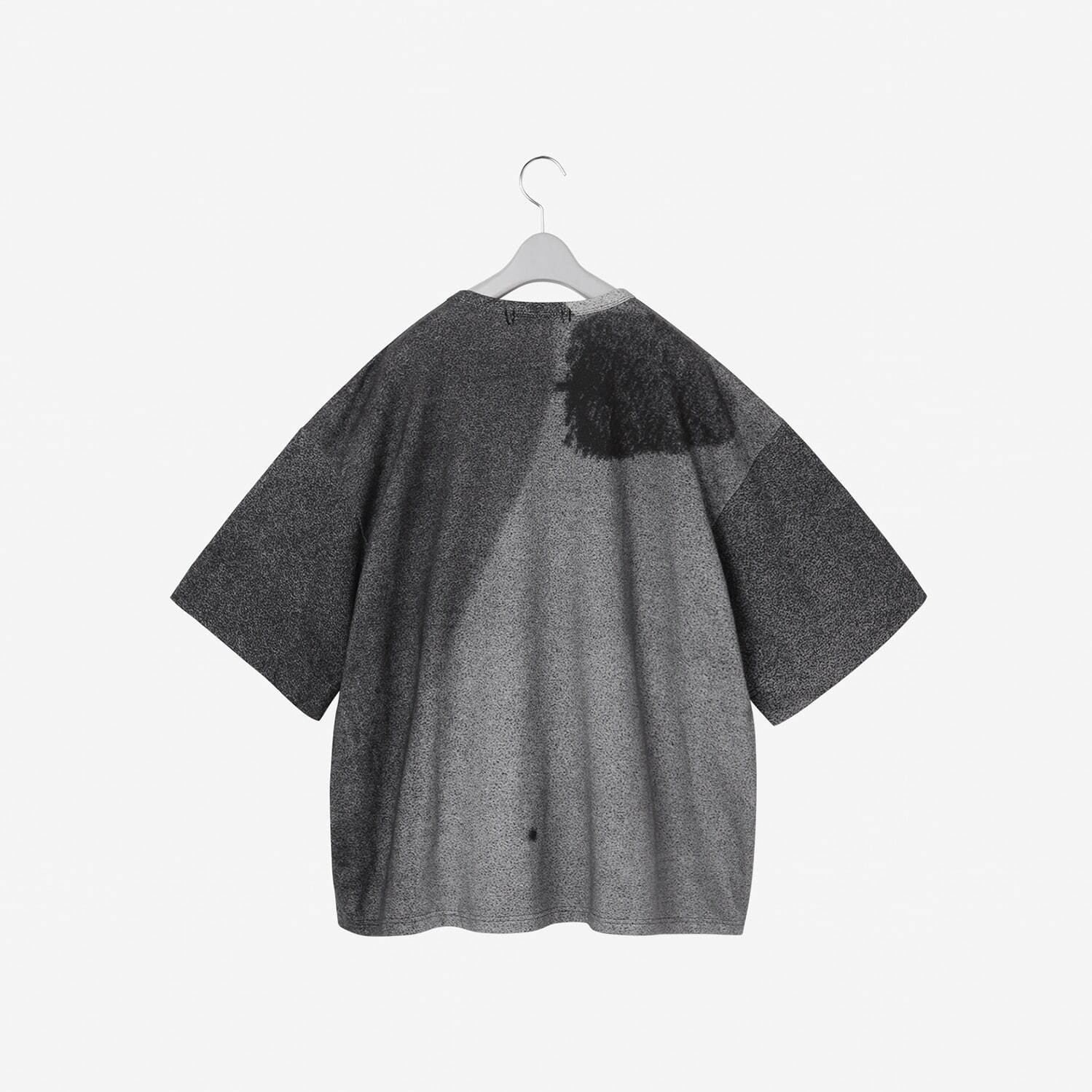 ティーエイチ プロダクツ、白黒写真をランダムに組み合わせたジャケットやシャツ - 横田大輔とコラボ｜写真43