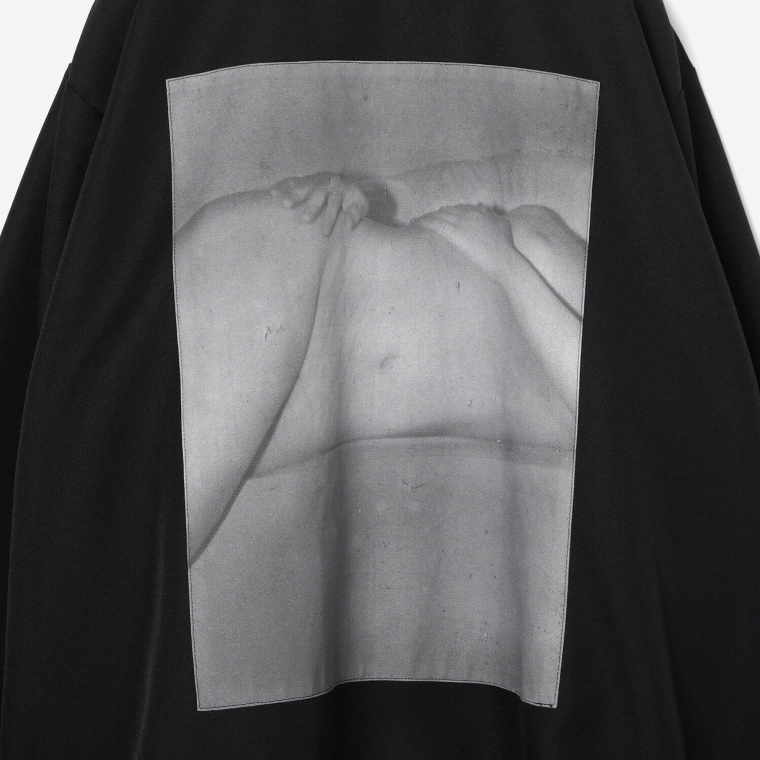 ティーエイチ プロダクツ、白黒写真をランダムに組み合わせたジャケットやシャツ - 横田大輔とコラボ｜写真9