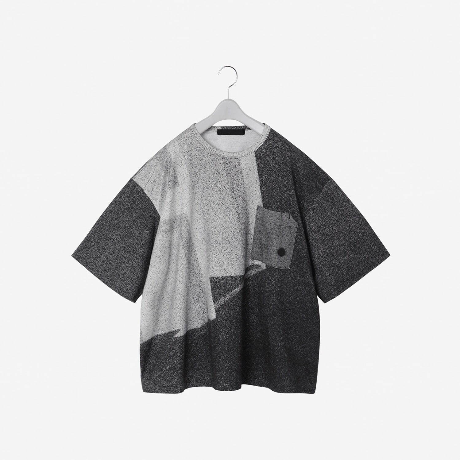 ティーエイチ プロダクツ、白黒写真をランダムに組み合わせたジャケットやシャツ - 横田大輔とコラボ｜写真42