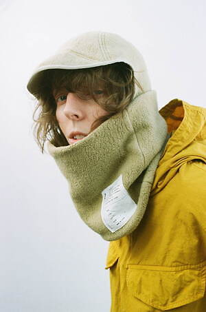 インアット(INNAT) 2022-23年秋冬ウィメンズ&メンズコレクション  - 写真2