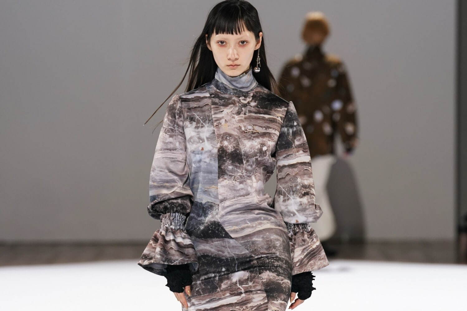 ミカゲ シン 2022-23年秋冬 ウィメンズ&メンズ コレクション